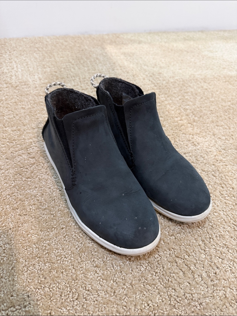 Olukai Hawai’iloa Manu Hope Waterproof Leather Booties Size 5 in Black